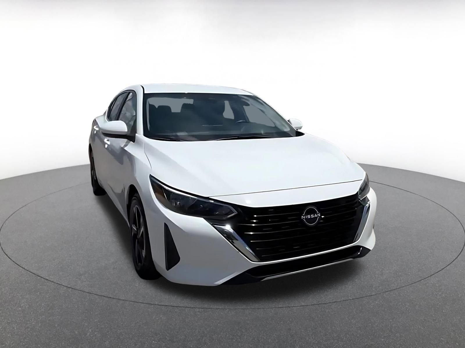 Thumbnail: 2025 Nissan Sentra - 3