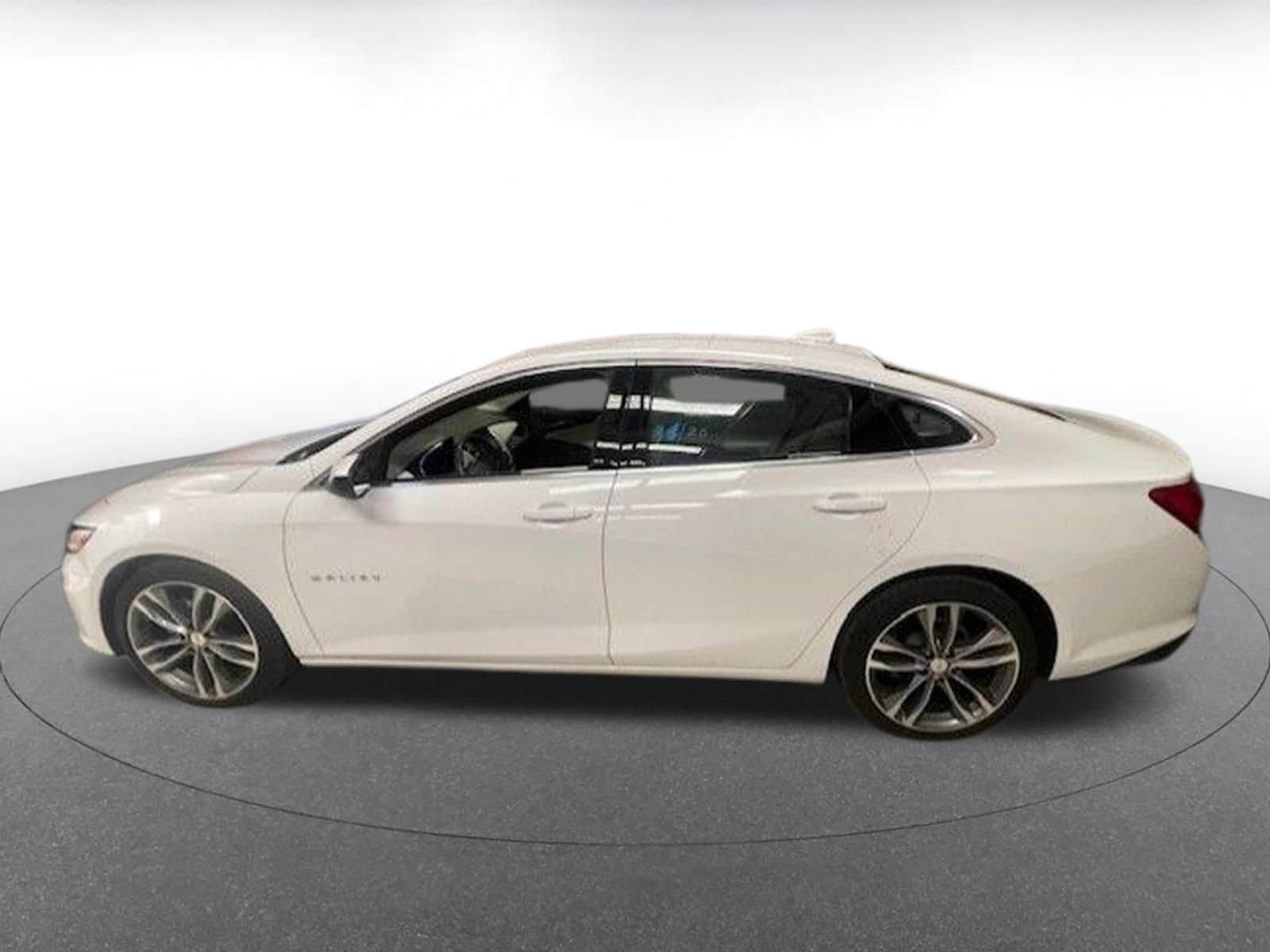 Thumbnail: 2024 Chevrolet Malibu - 5