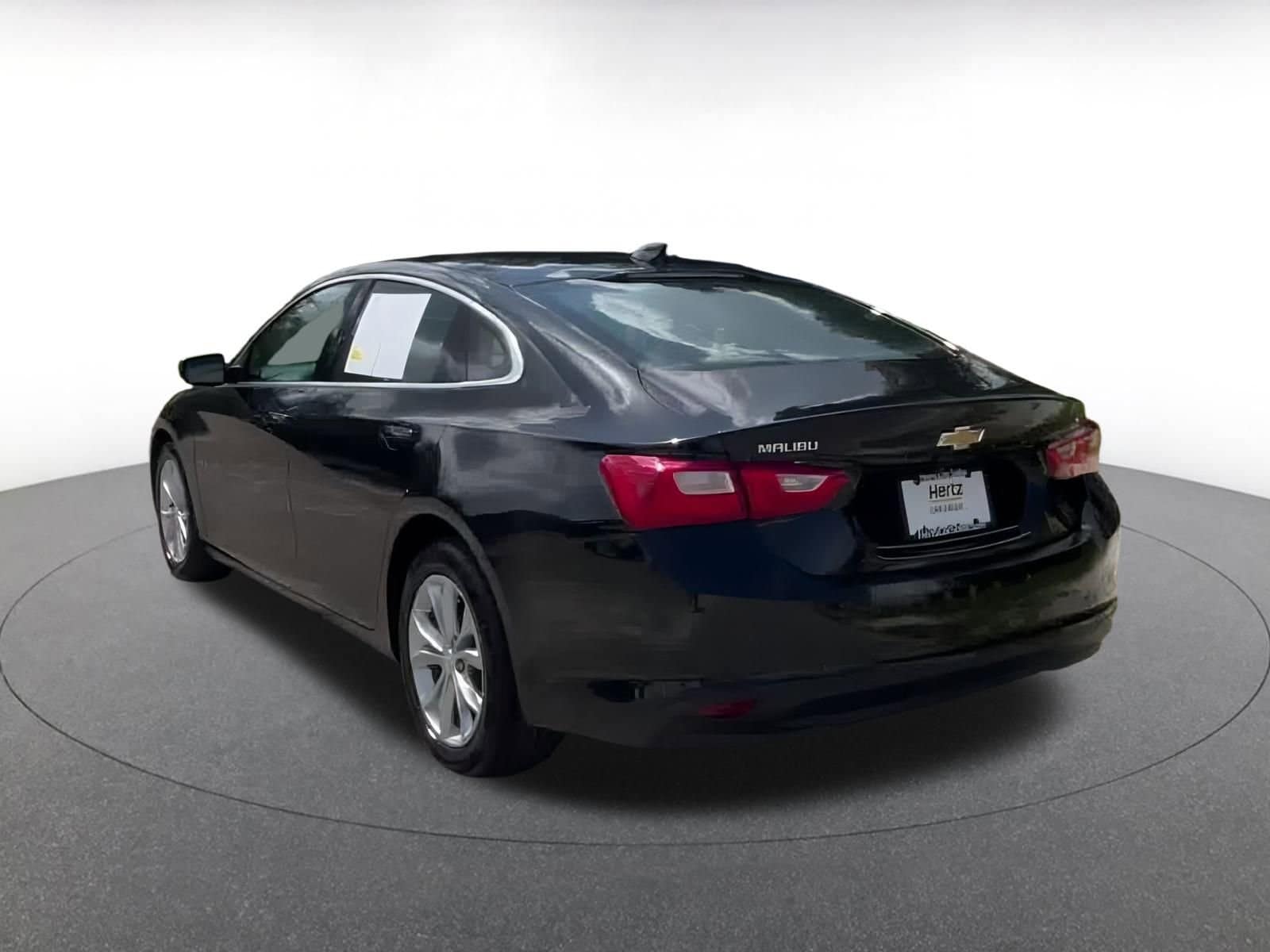 Thumbnail: 2023 Chevrolet Malibu - 12