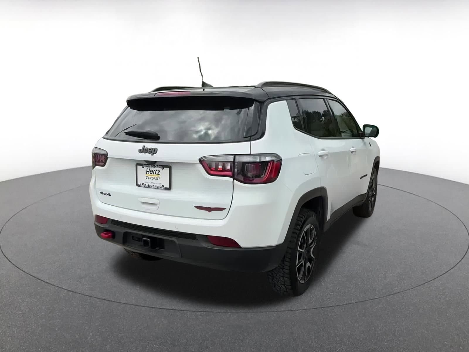 Thumbnail: 2025 Jeep Compass - 14