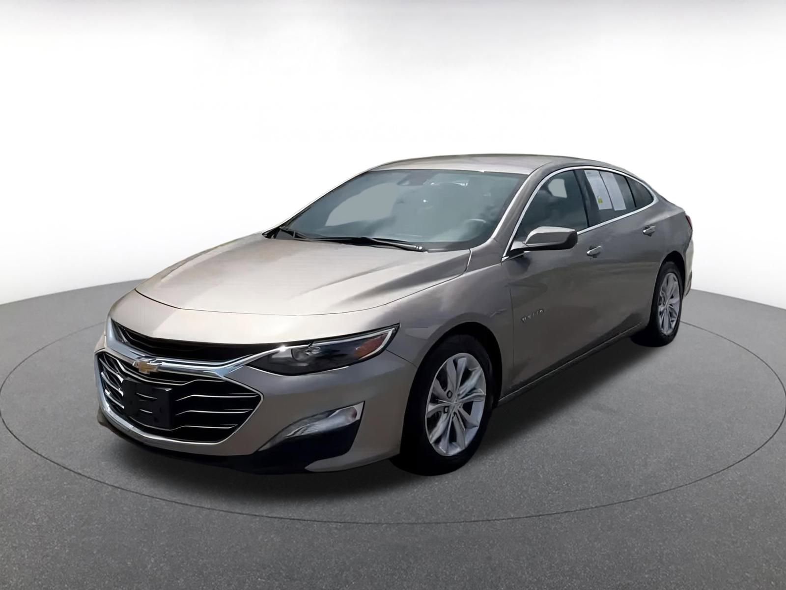 Thumbnail: 2023 Chevrolet Malibu - 6