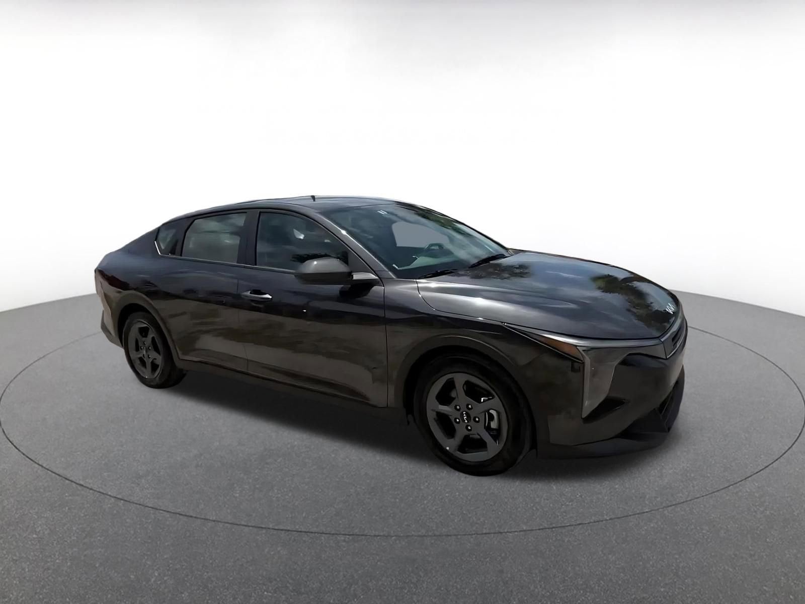 Thumbnail: 2025 Kia K4 - 2