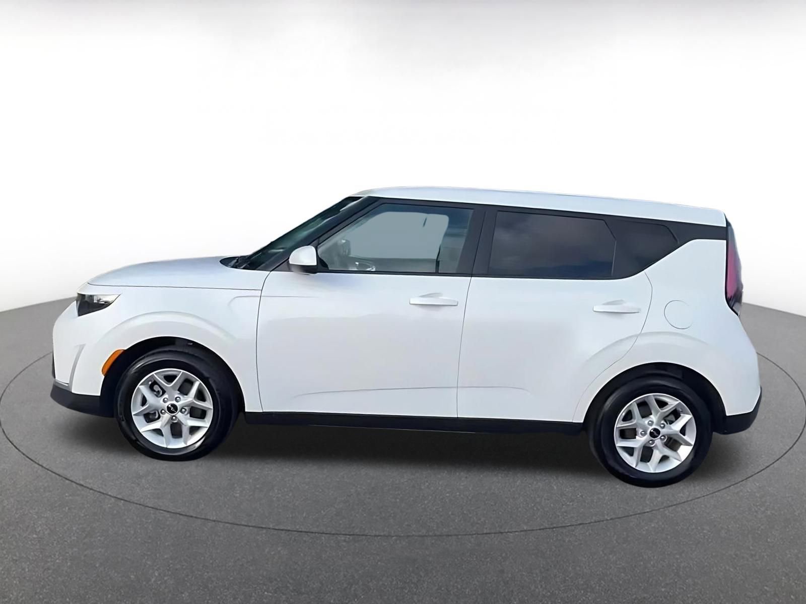 Thumbnail: 2025 Kia Soul - 9