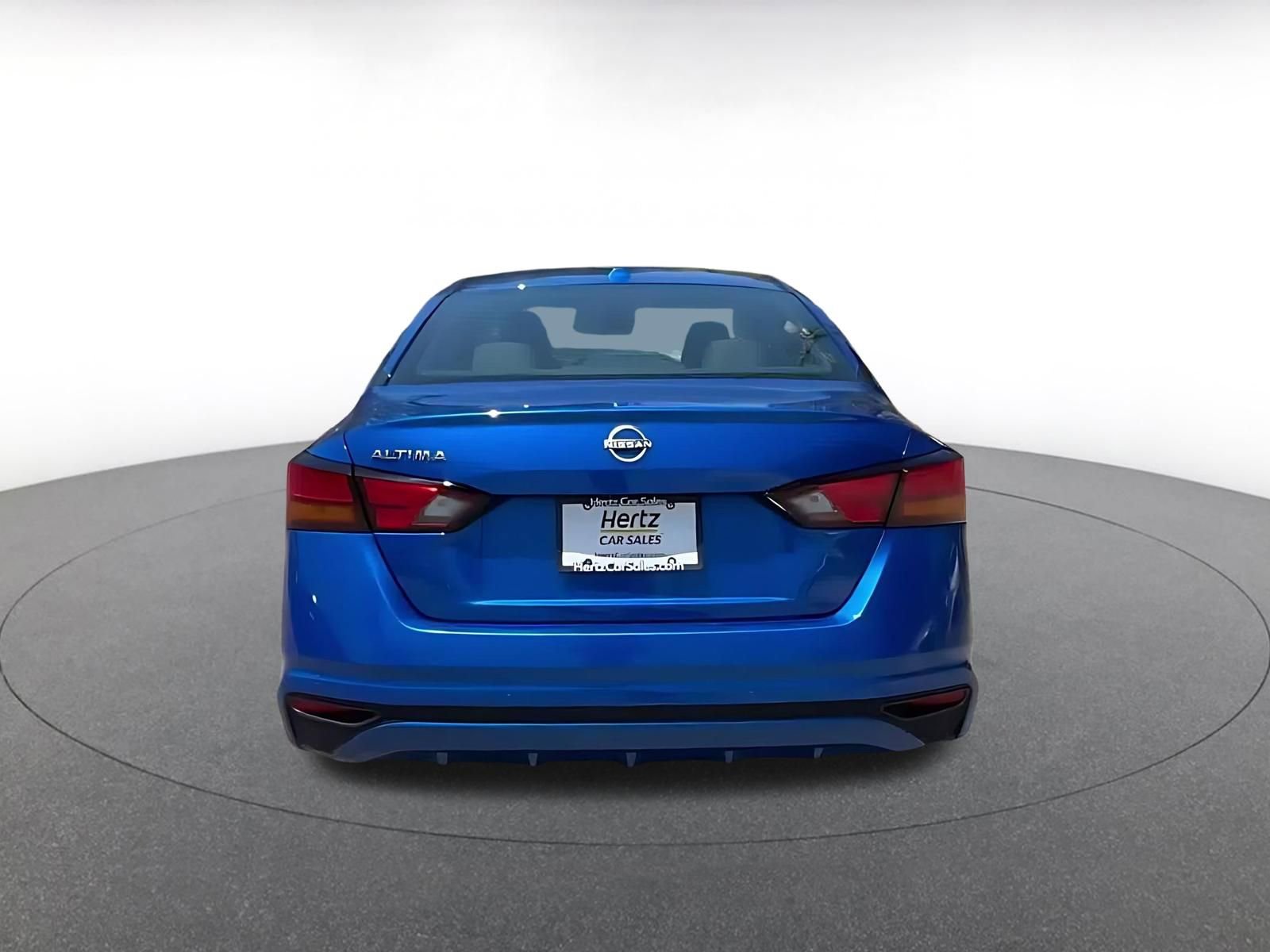 Thumbnail: 2025 Nissan Altima - 12