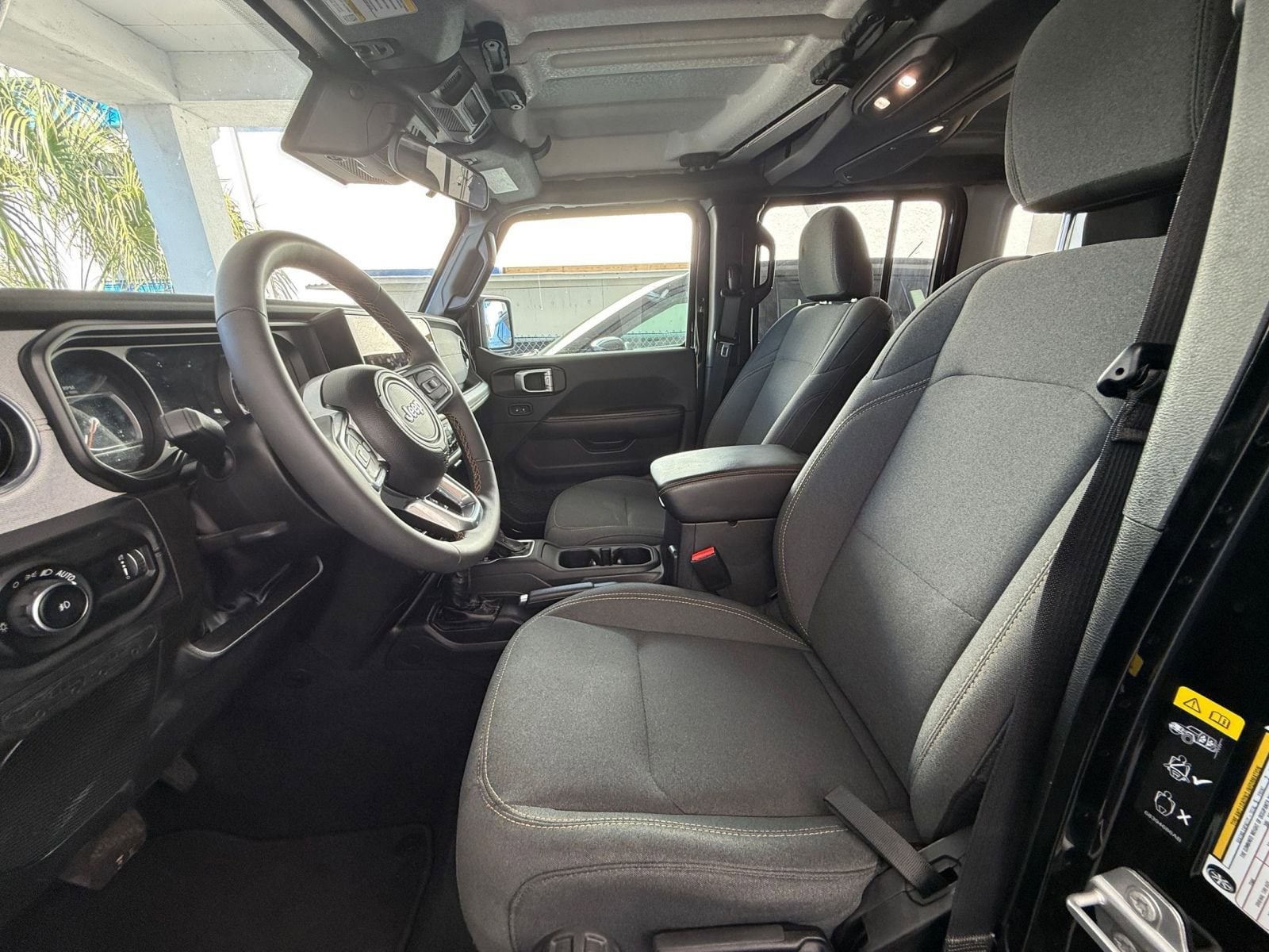 Thumbnail: 2025 Jeep Wrangler - 27