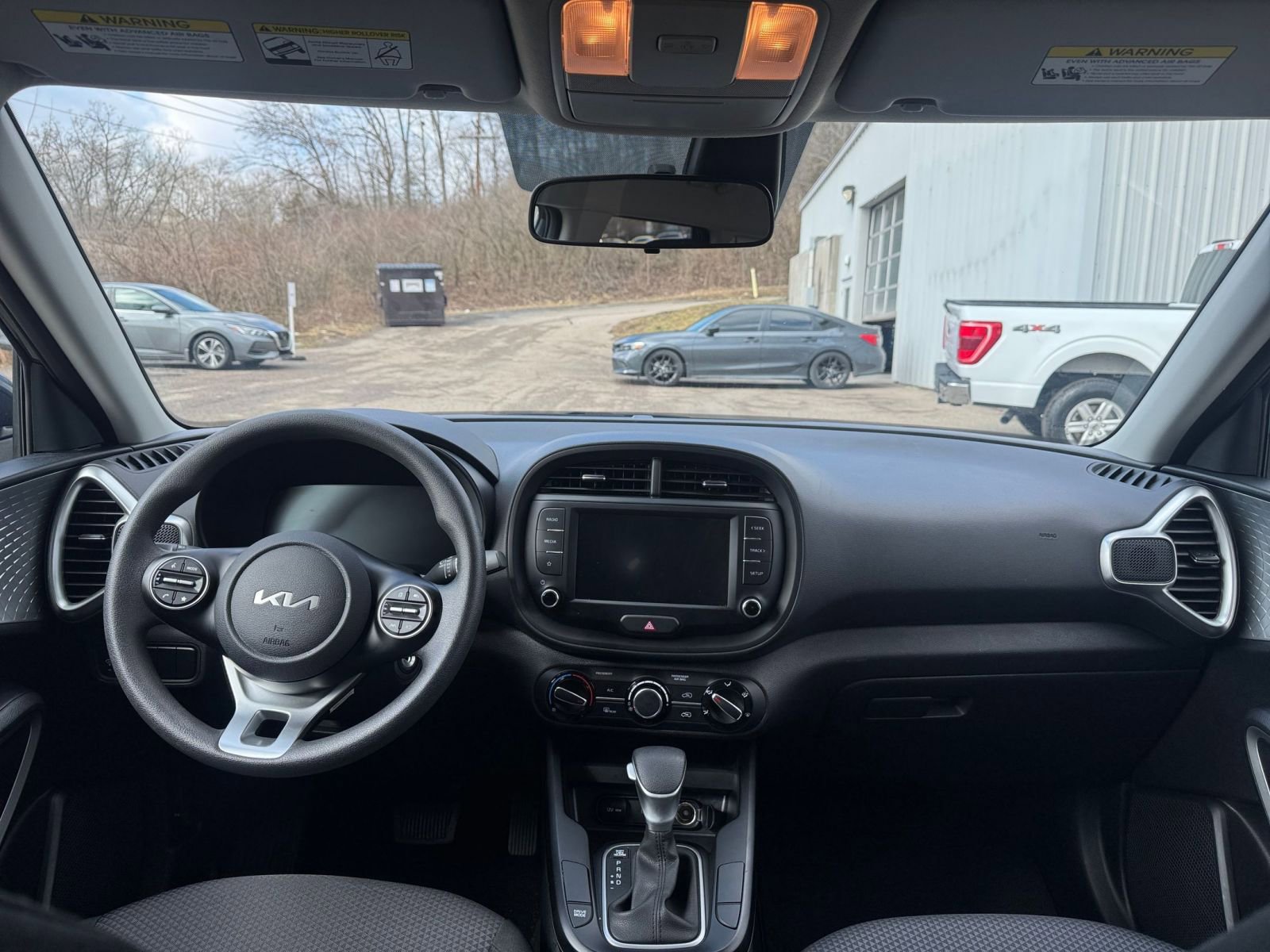 2024 Kia Soul LX 33