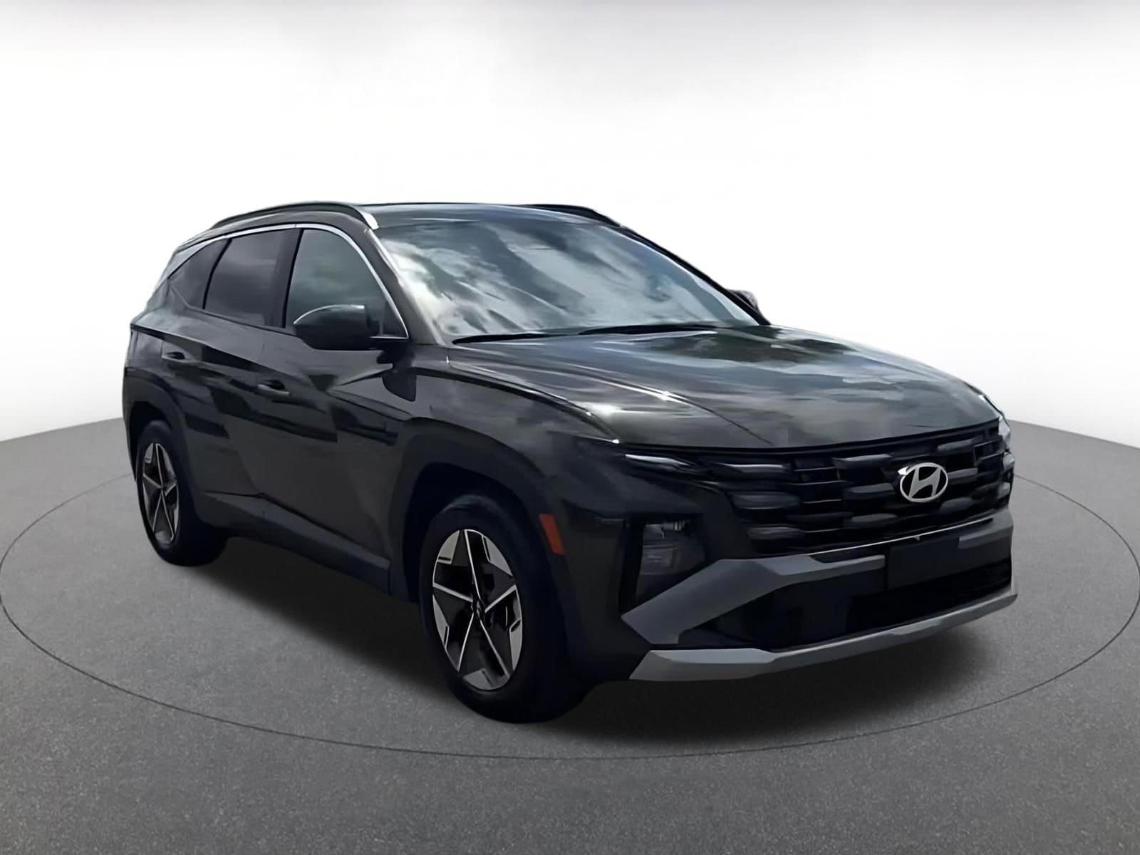 Thumbnail: 2025 Hyundai Tucson - 3