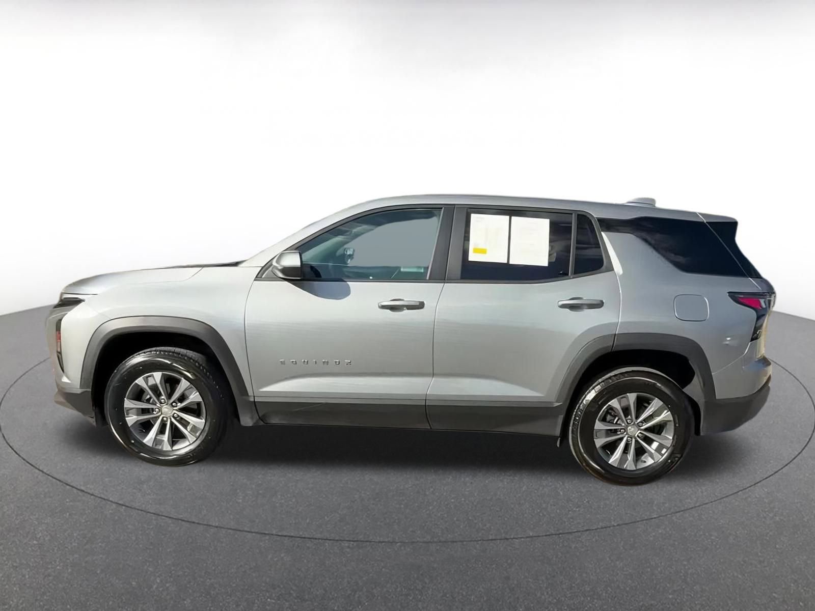 Thumbnail: 2025 Chevrolet Equinox - 9