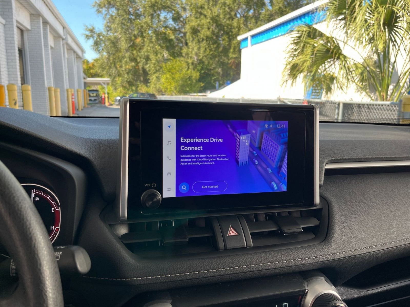 Thumbnail: 2025 Toyota RAV4 - 21