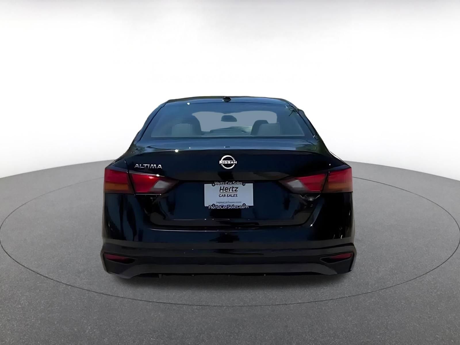 Thumbnail: 2025 Nissan Altima - 11