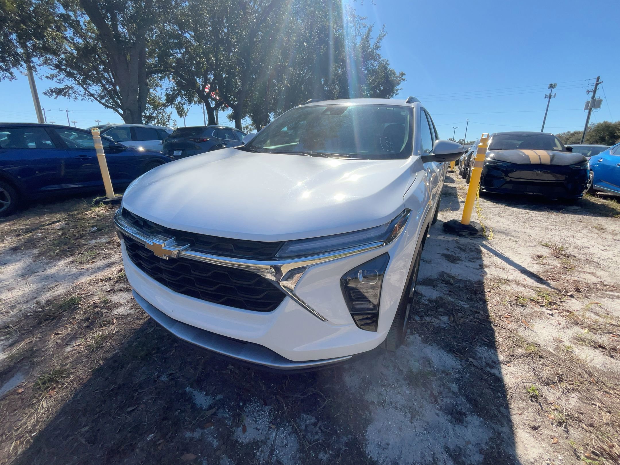 Thumbnail: 2025 Chevrolet Trax - 9