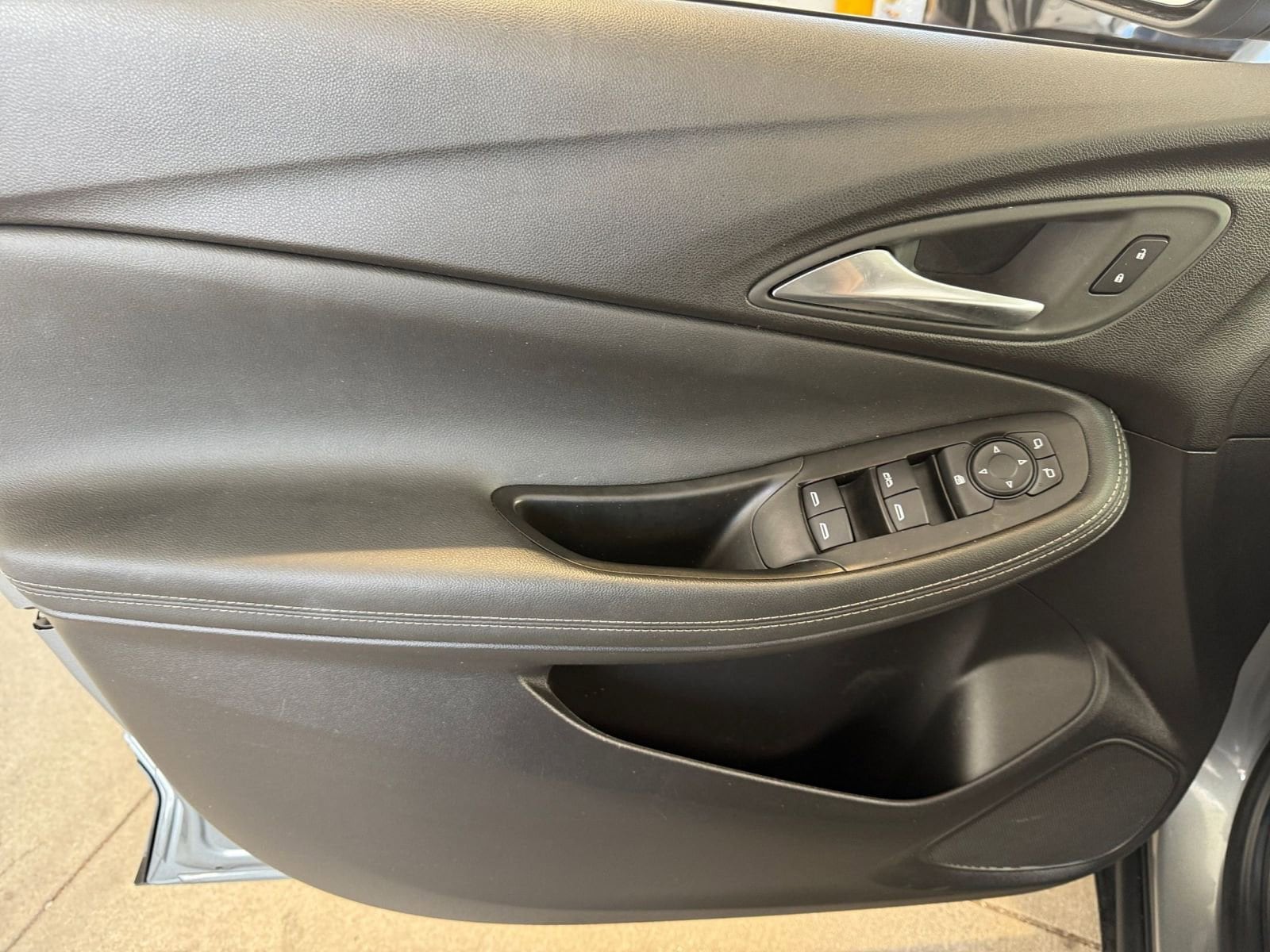 Thumbnail: 2025 Buick Encore GX - 20