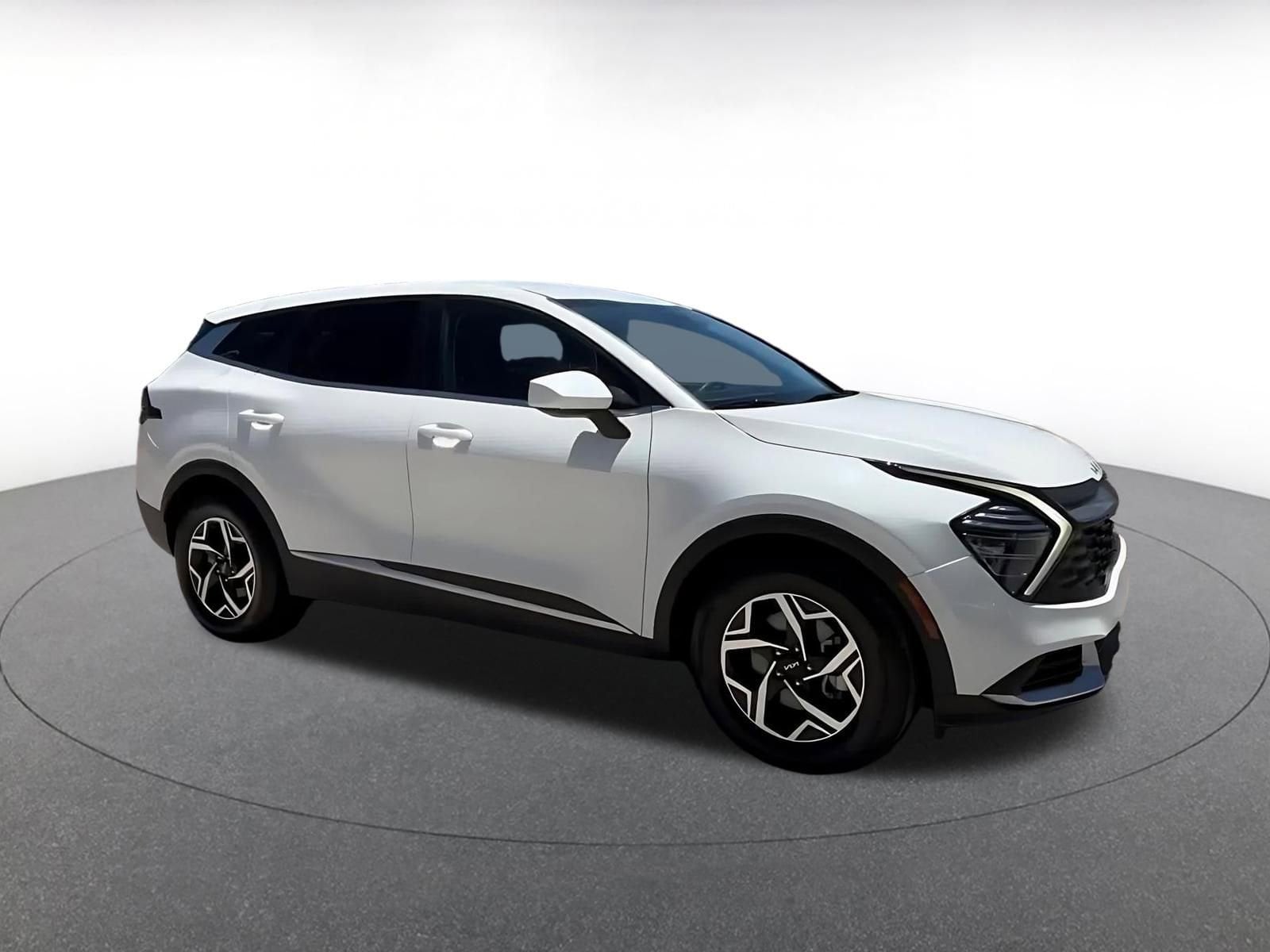 Thumbnail: 2025 Kia Sportage - 2