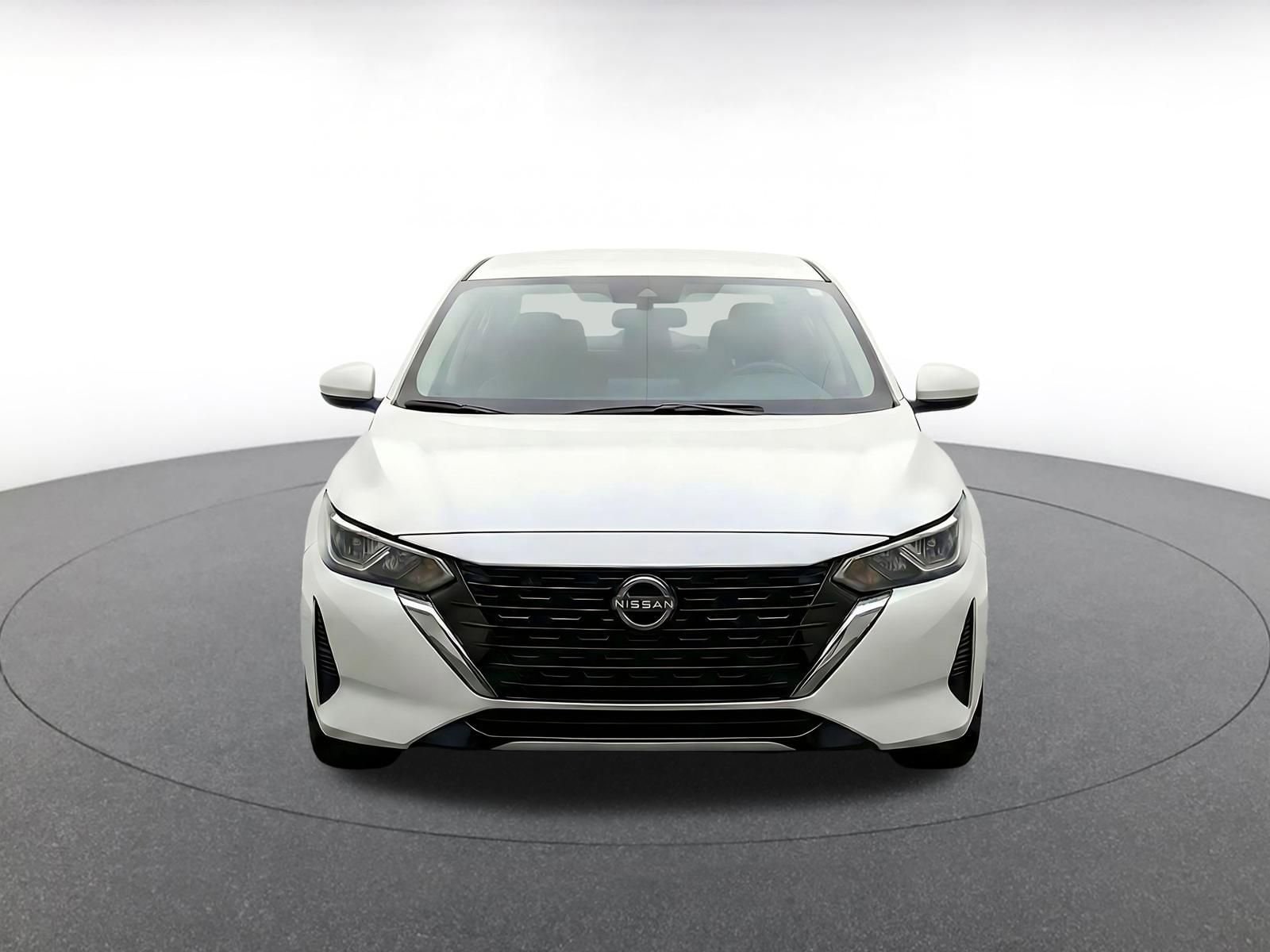 Thumbnail: 2025 Nissan Sentra - 2