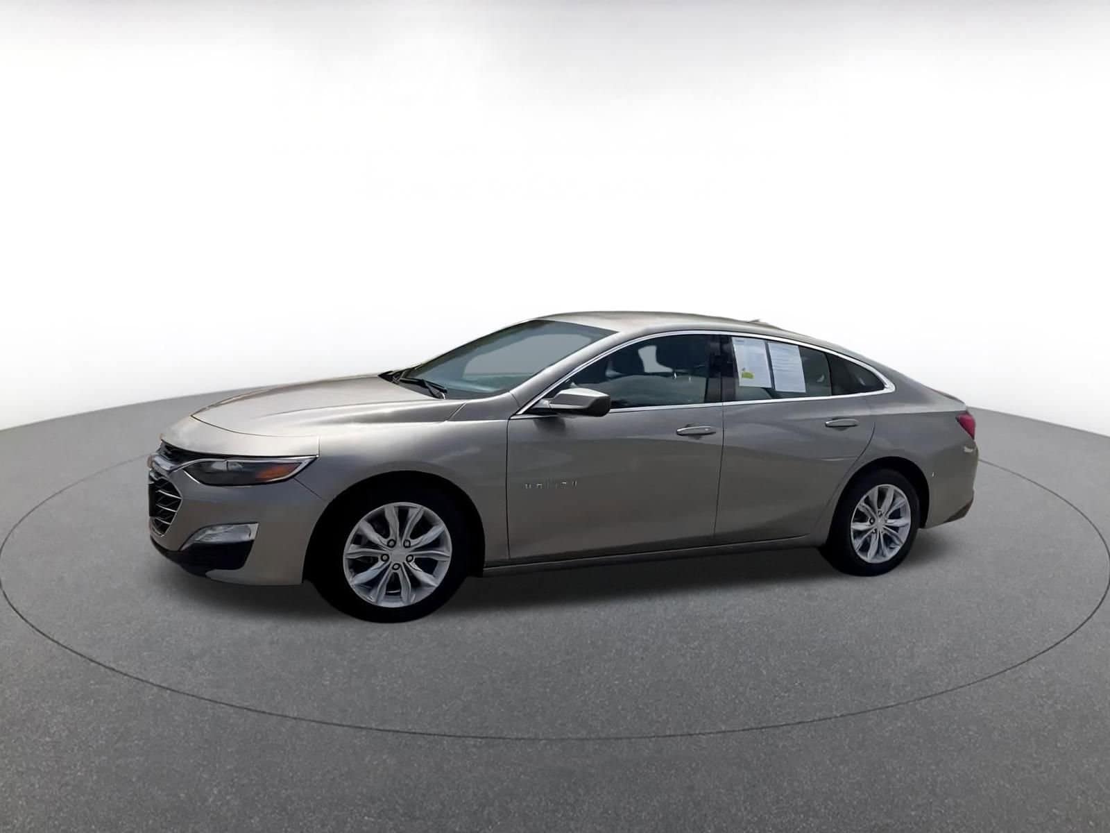 Thumbnail: 2023 Chevrolet Malibu - 7