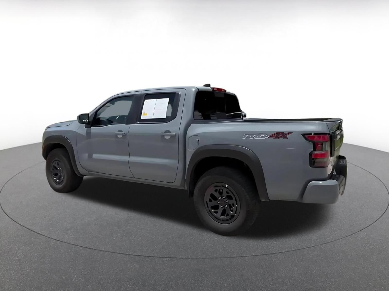 Thumbnail: 2026 Nissan Frontier - 9