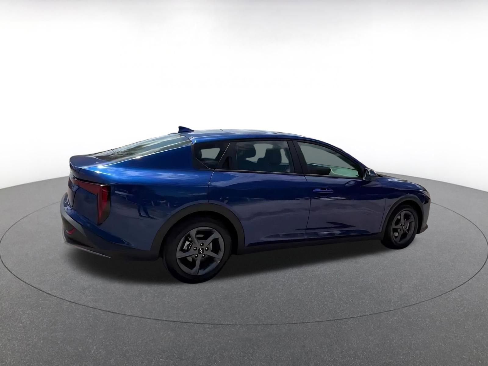 Thumbnail: 2025 Kia K4 - 14