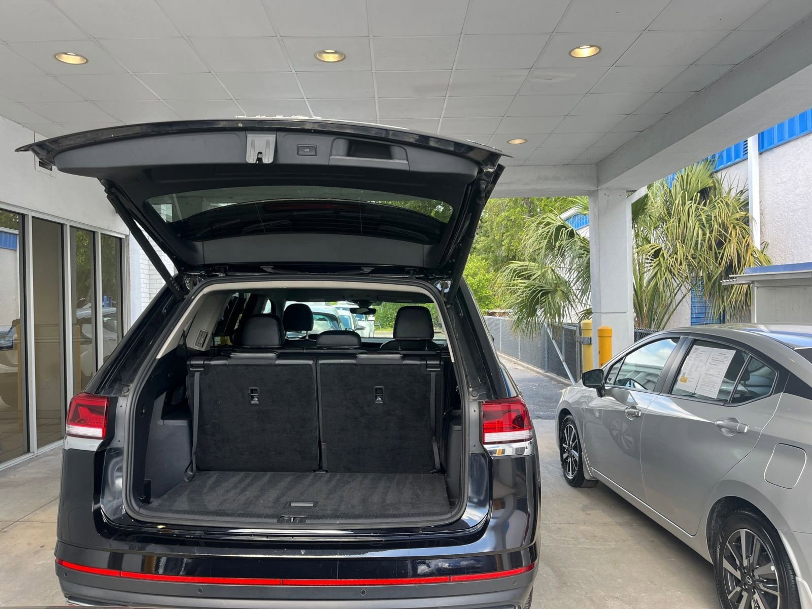 Thumbnail: 2025 Volkswagen Atlas - 34