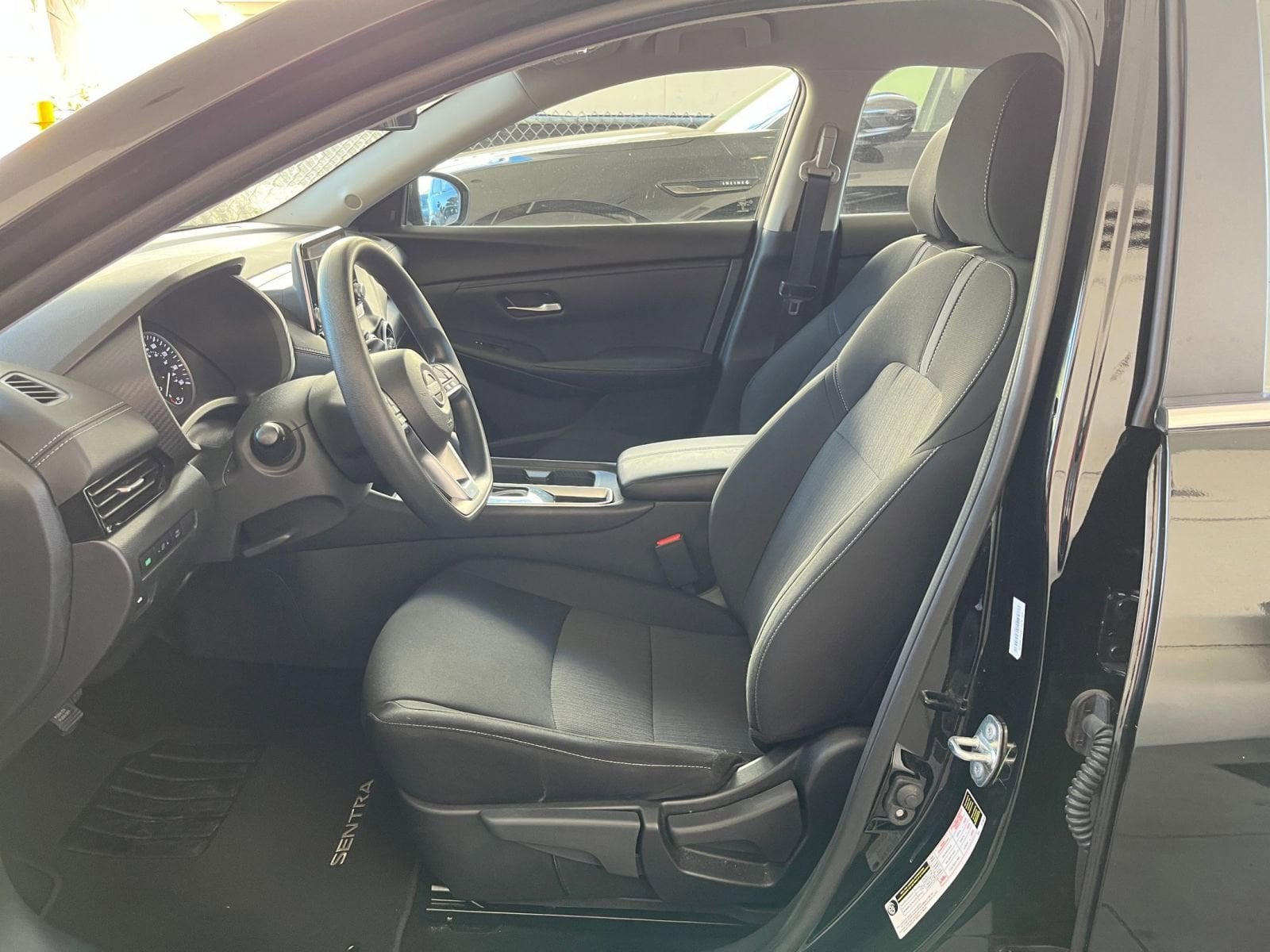 Thumbnail: 2025 Nissan Sentra - 27