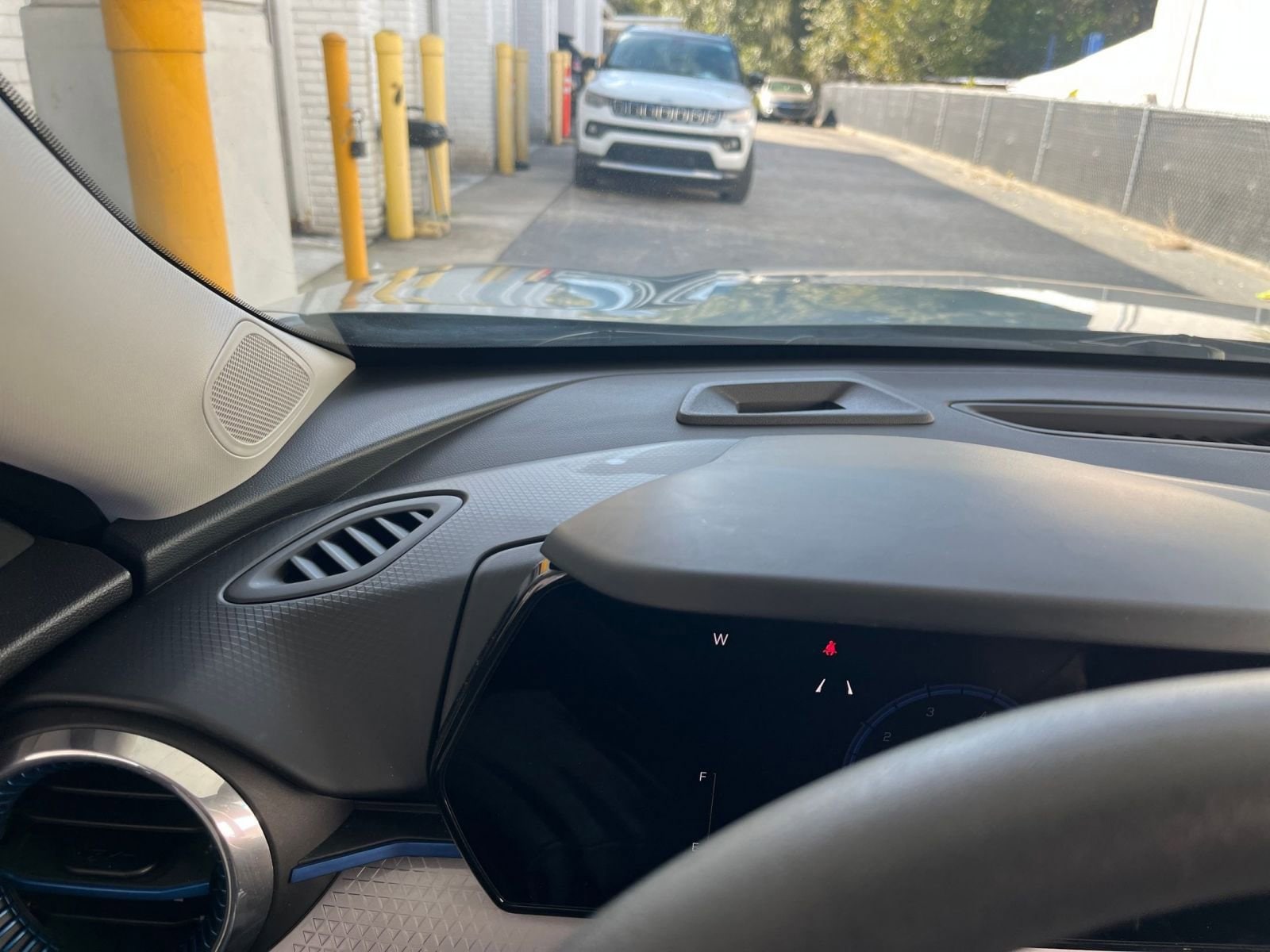 Thumbnail: 2025 Chevrolet Trax - 34