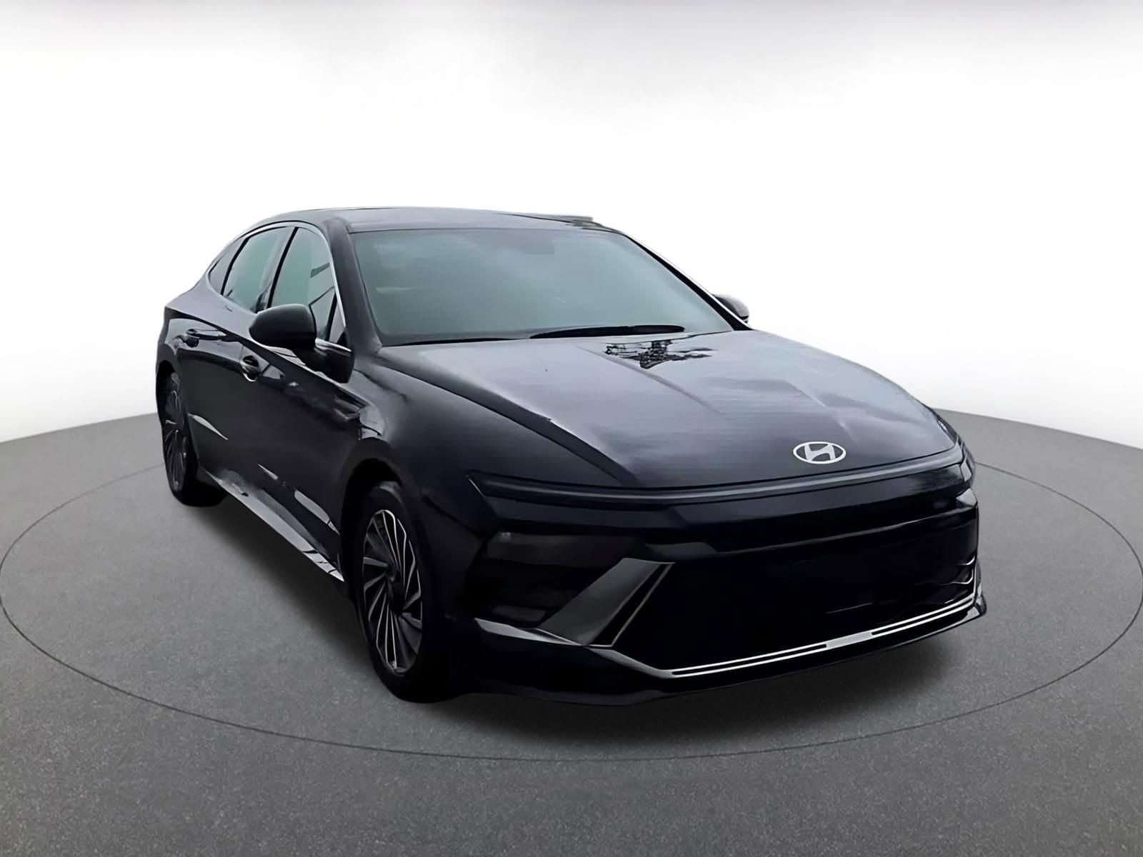 Thumbnail: 2025 Hyundai Sonata - 3