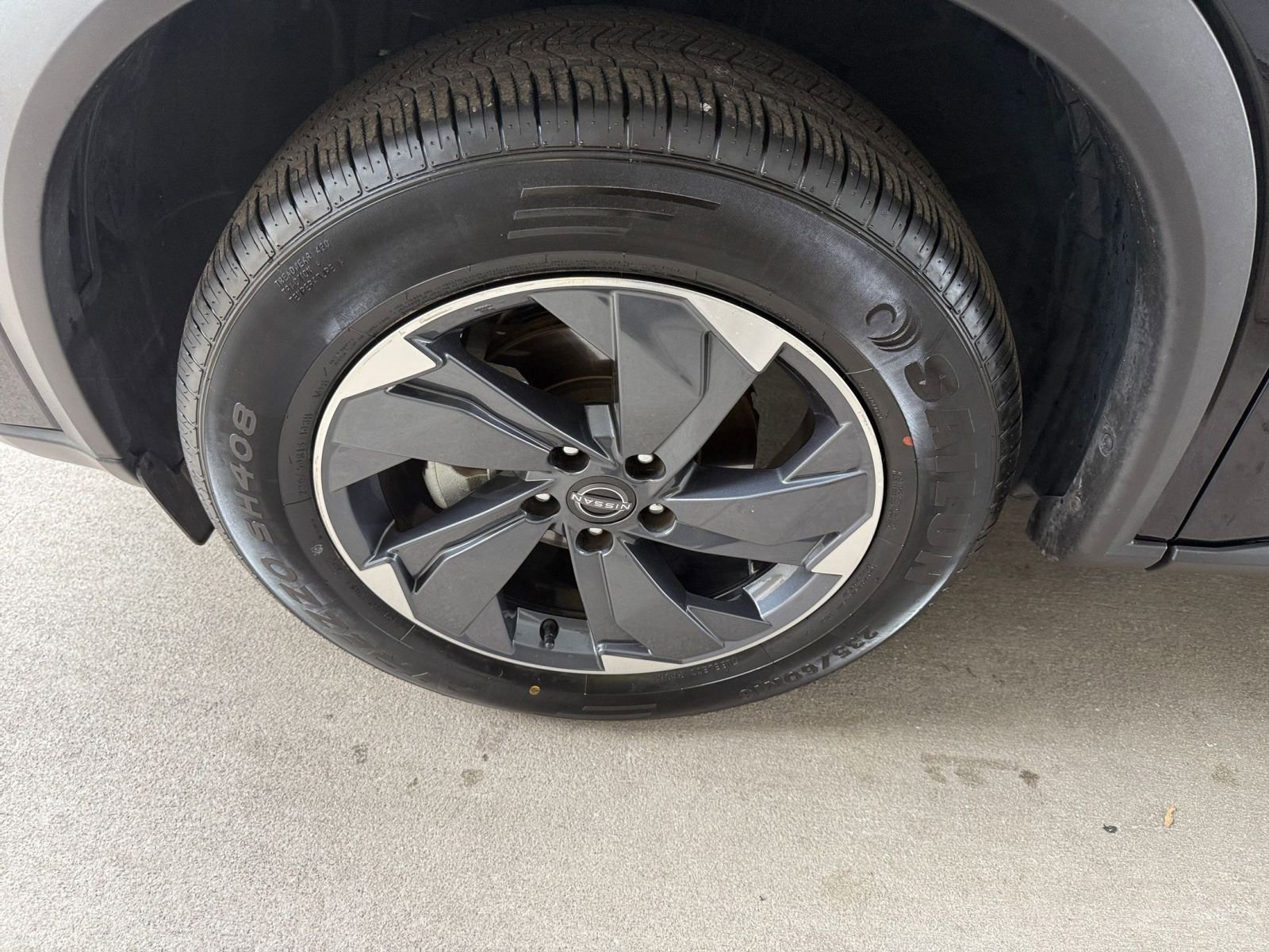 Thumbnail: 2025 Nissan Rogue - 32