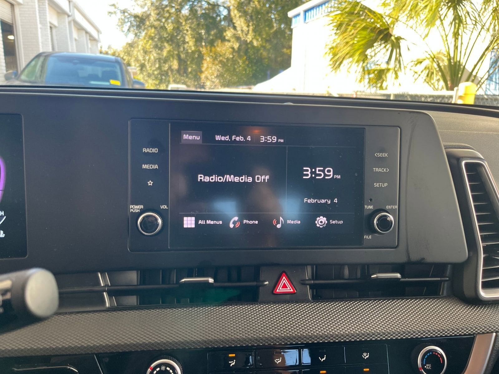 Thumbnail: 2025 Kia Sportage - 32