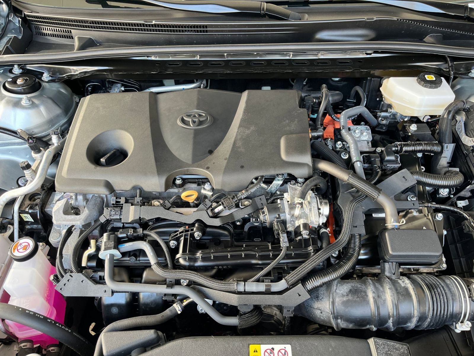 Thumbnail: 2025 Toyota Camry - 32