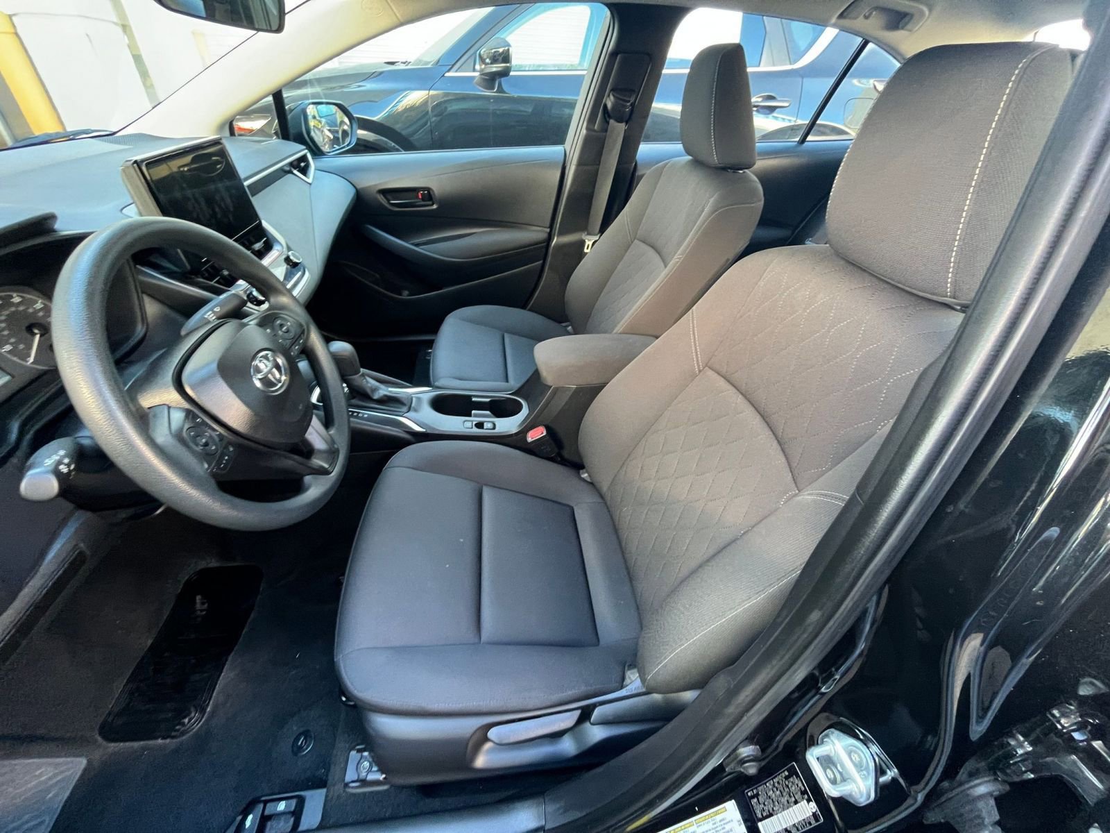 Thumbnail: 2025 Toyota Corolla - 27