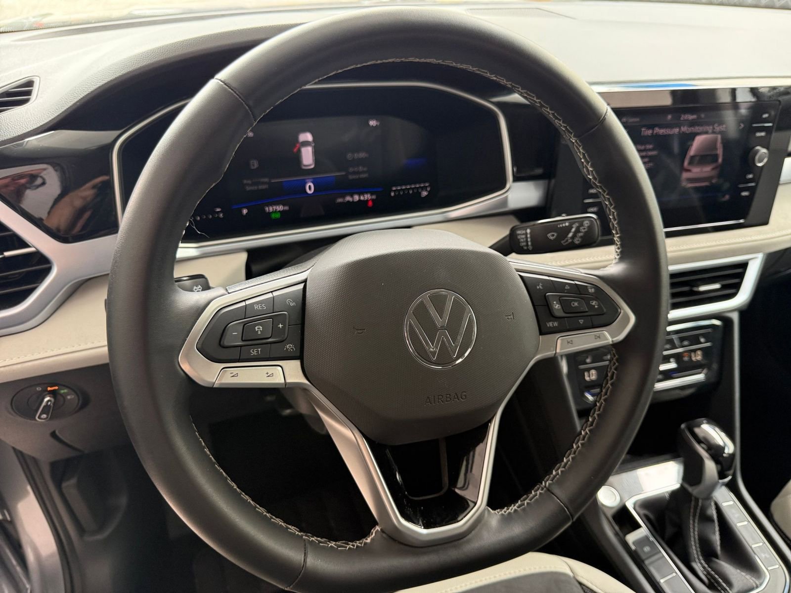 Thumbnail: 2025 Volkswagen Taos - 28