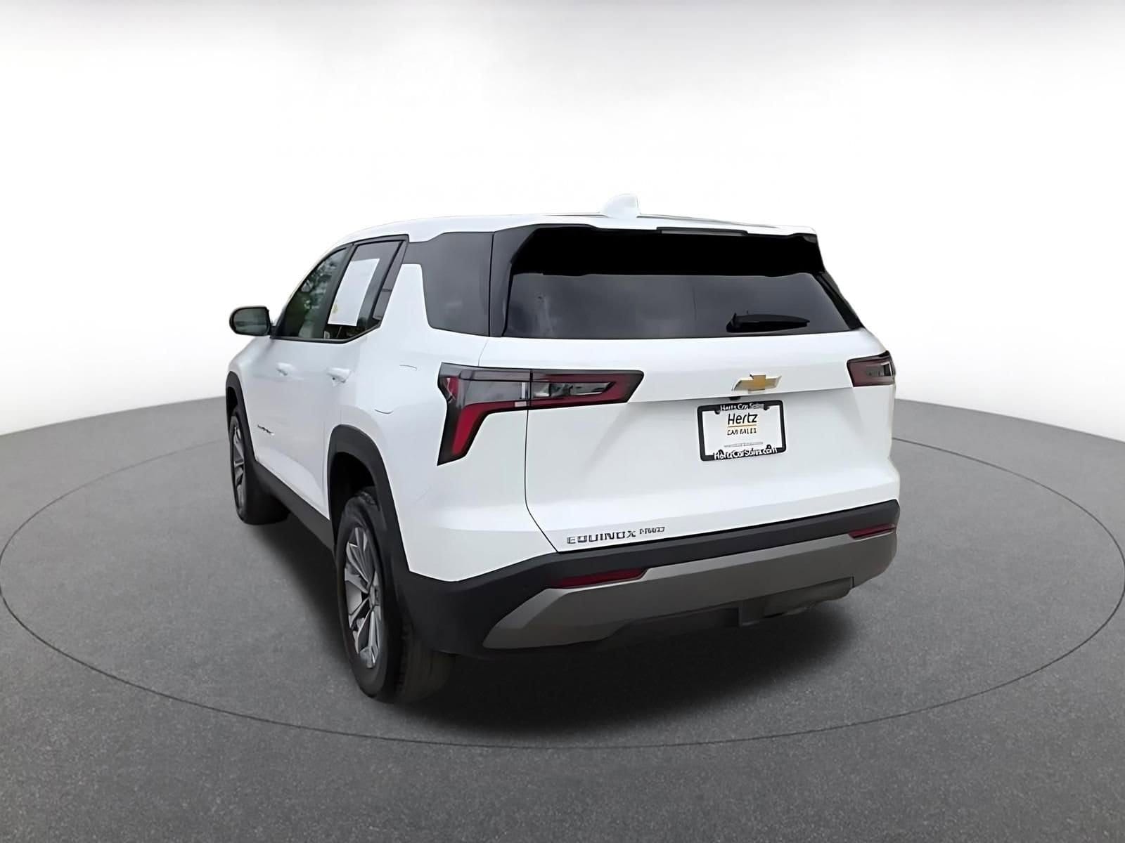 Thumbnail: 2025 Chevrolet Equinox - 11