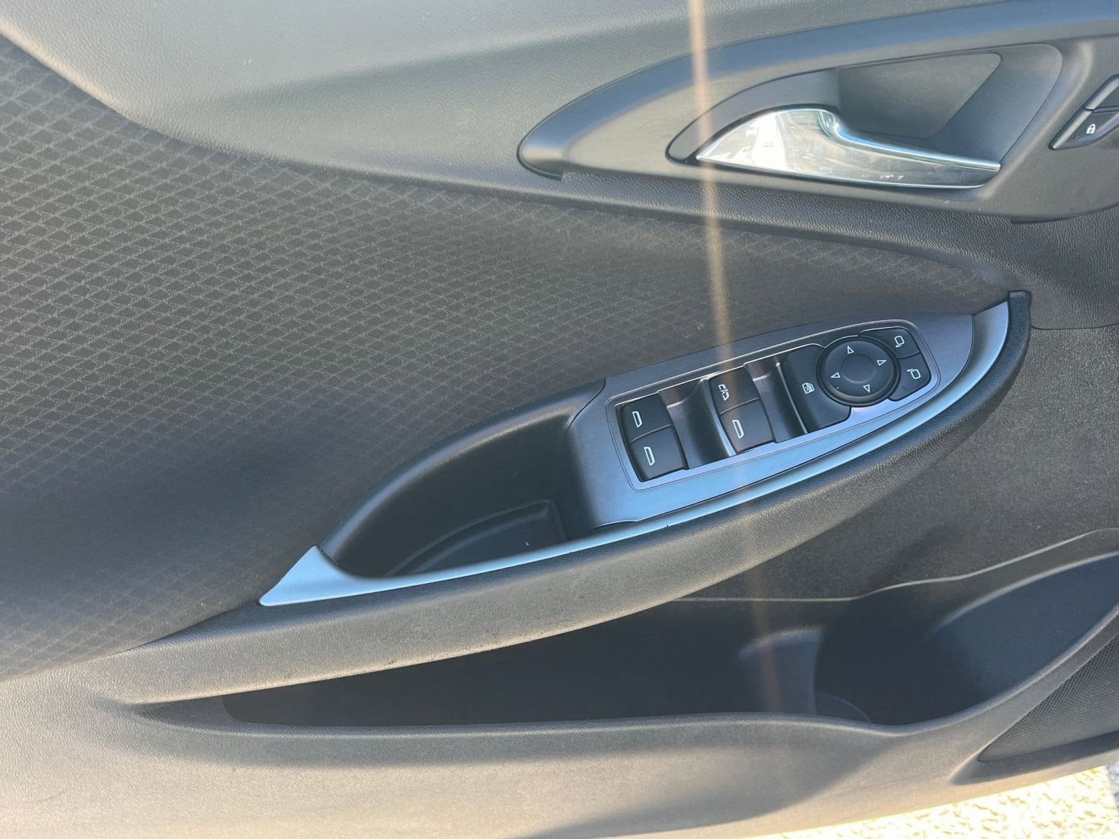 Thumbnail: 2024 Chevrolet Malibu - 20