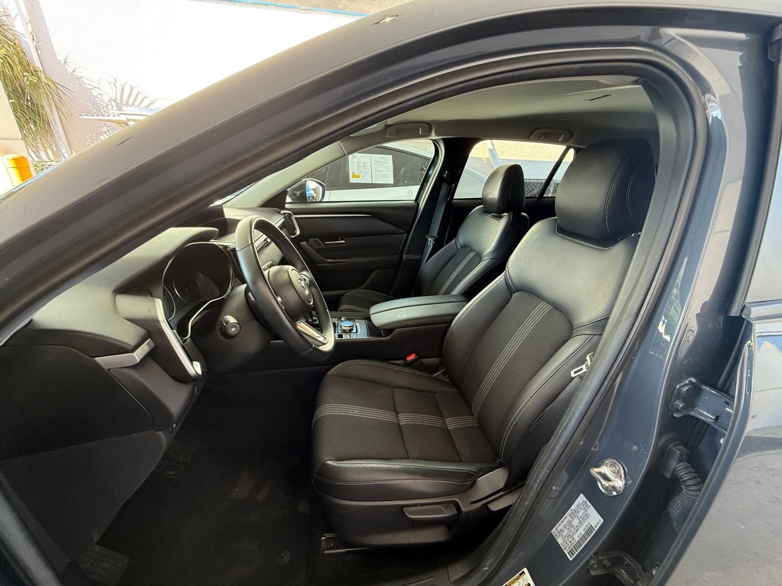 Thumbnail: 2025 Mazda CX-50 - 27