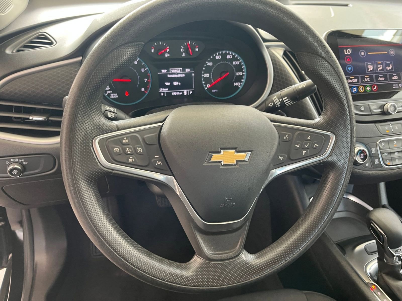 Thumbnail: 2023 Chevrolet Malibu - 28