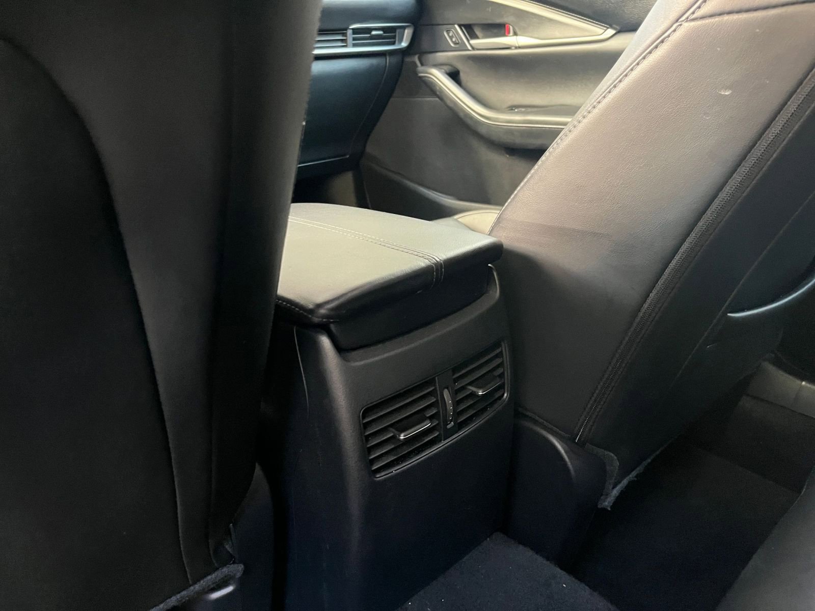 Thumbnail: 2025 Mazda CX-30 - 24