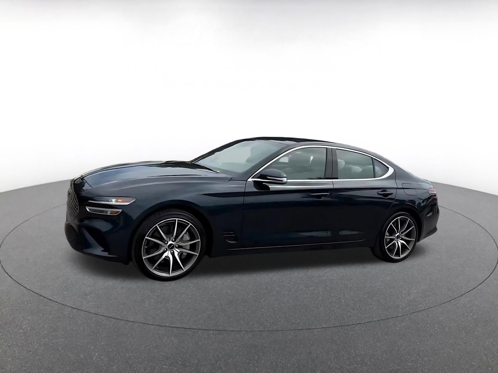 Thumbnail: 2025 Genesis G70 - 7
