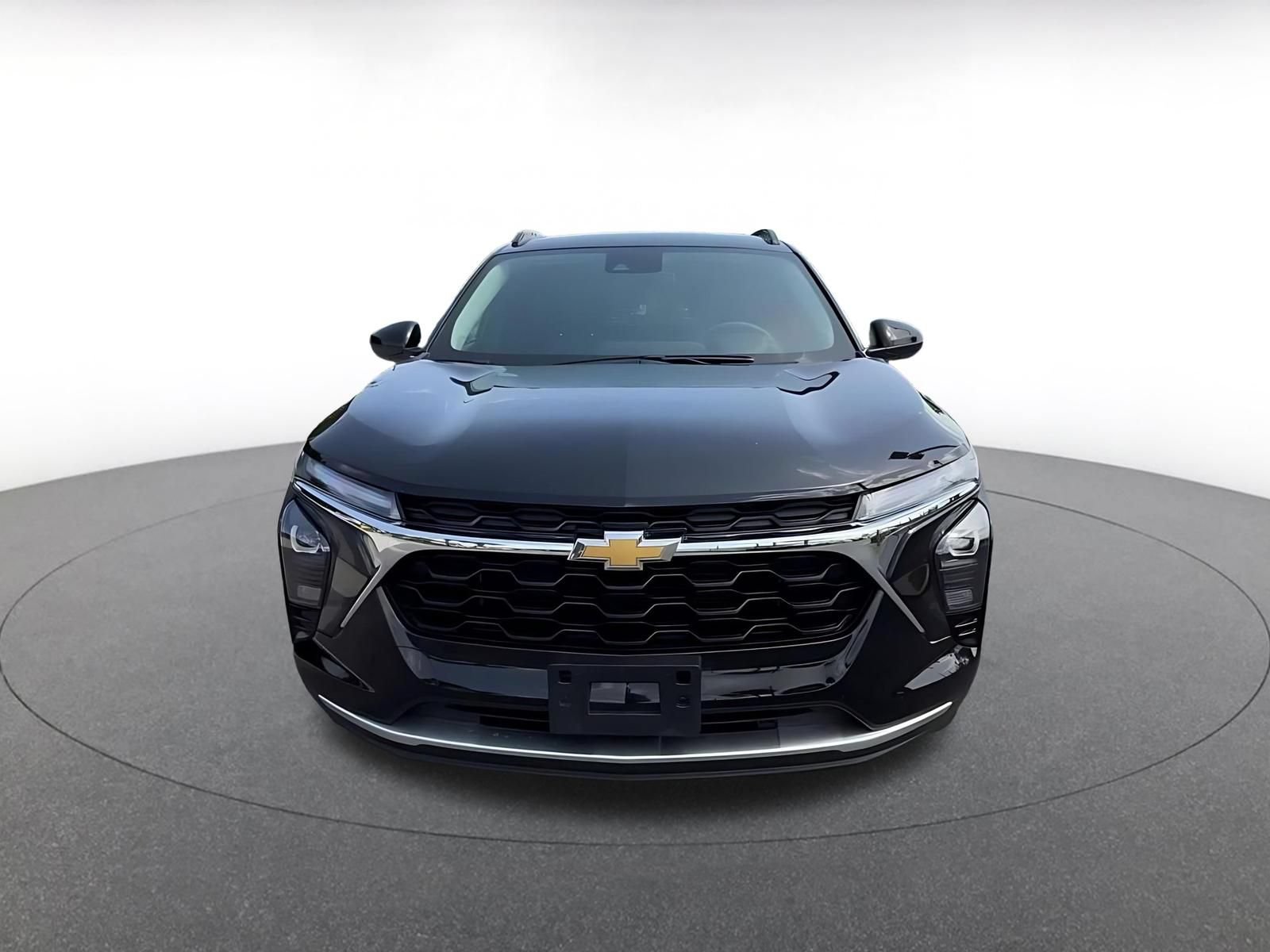 Thumbnail: 2025 Chevrolet Trax - 8