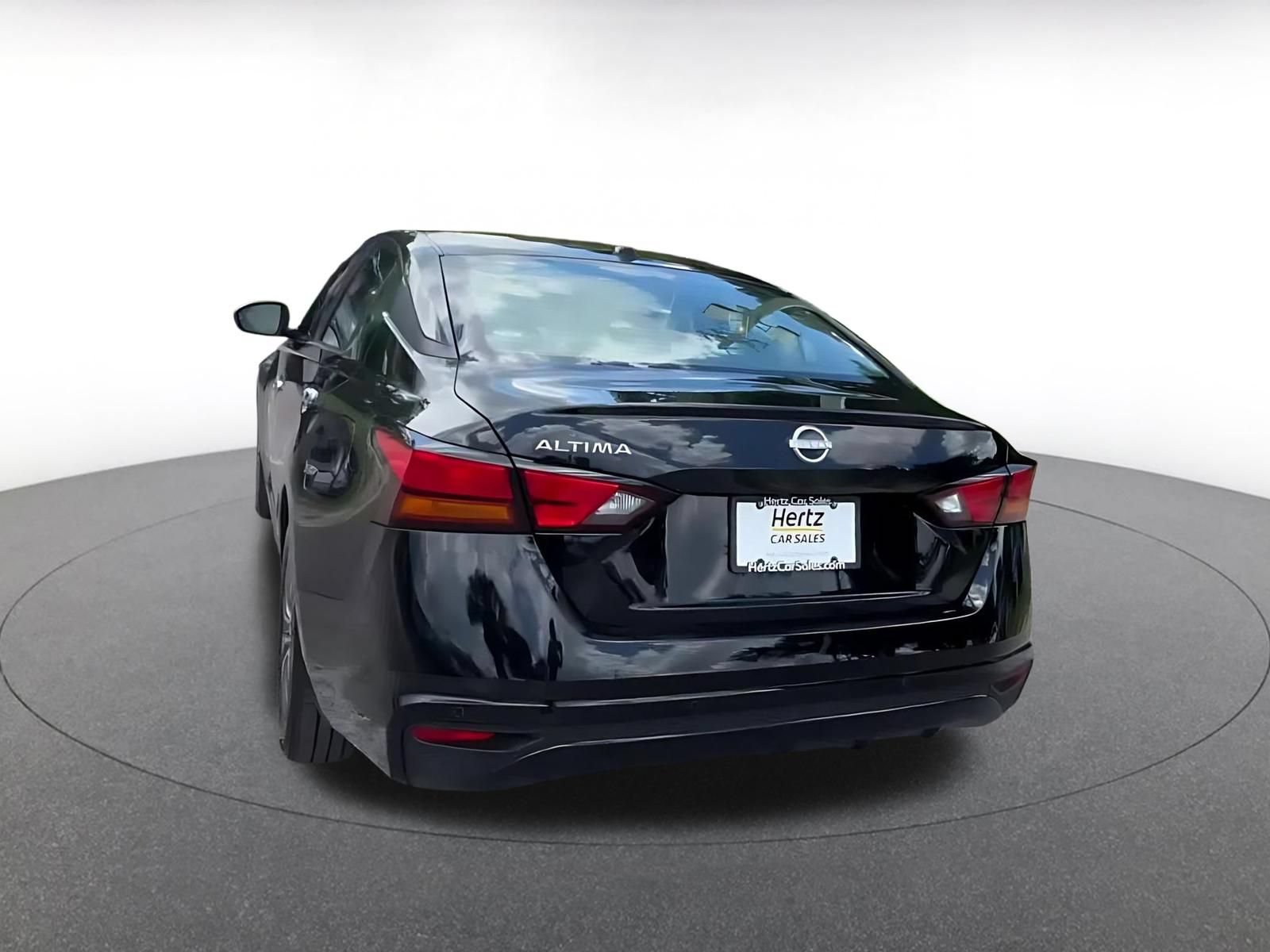 Thumbnail: 2025 Nissan Altima - 11