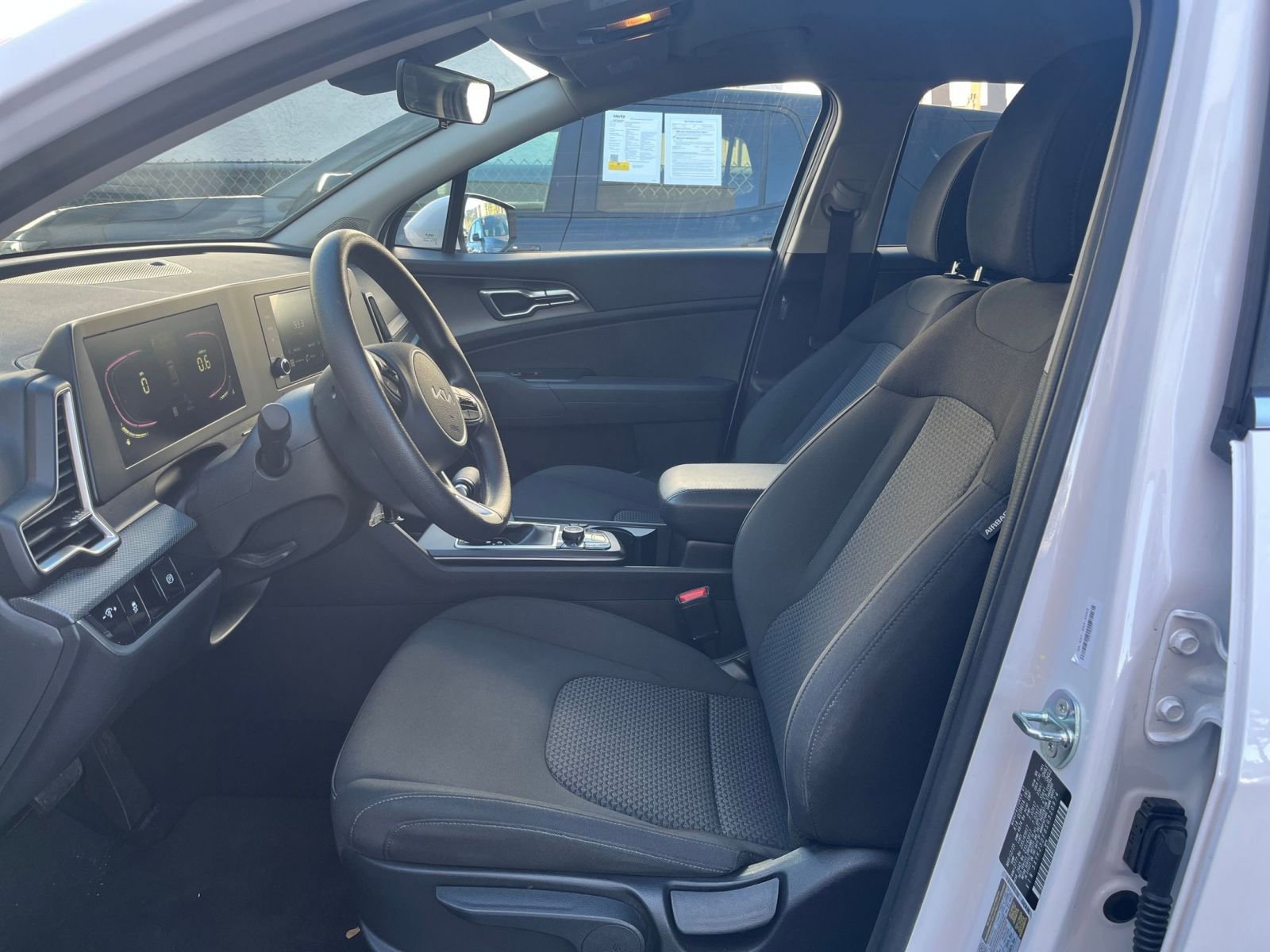 Thumbnail: 2025 Kia Sportage - 27