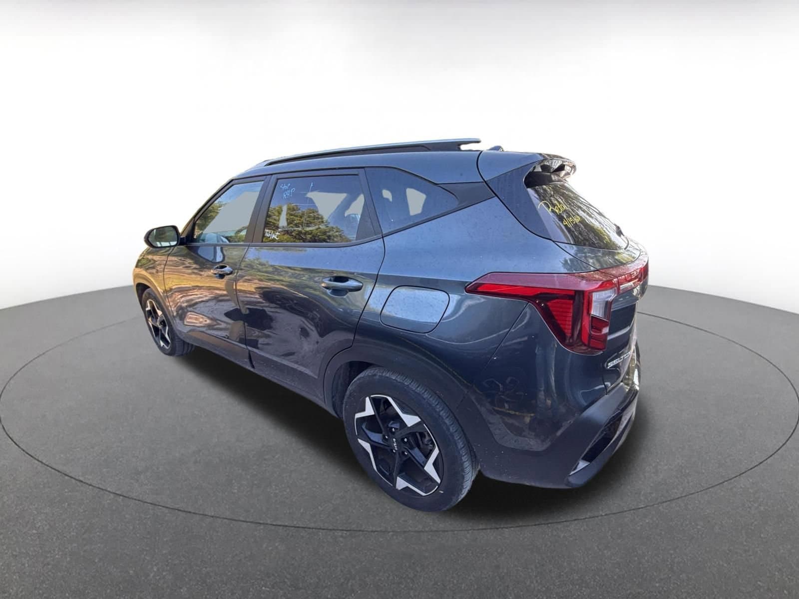 Thumbnail: 2025 Kia Seltos - 5