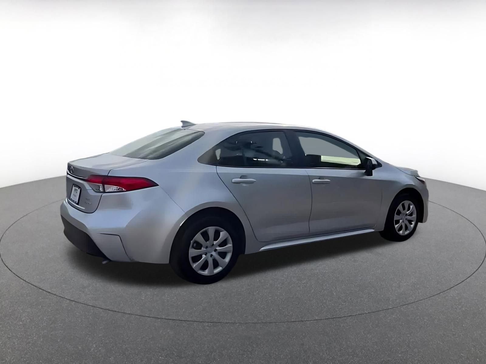 Thumbnail: 2025 Toyota Corolla - 15