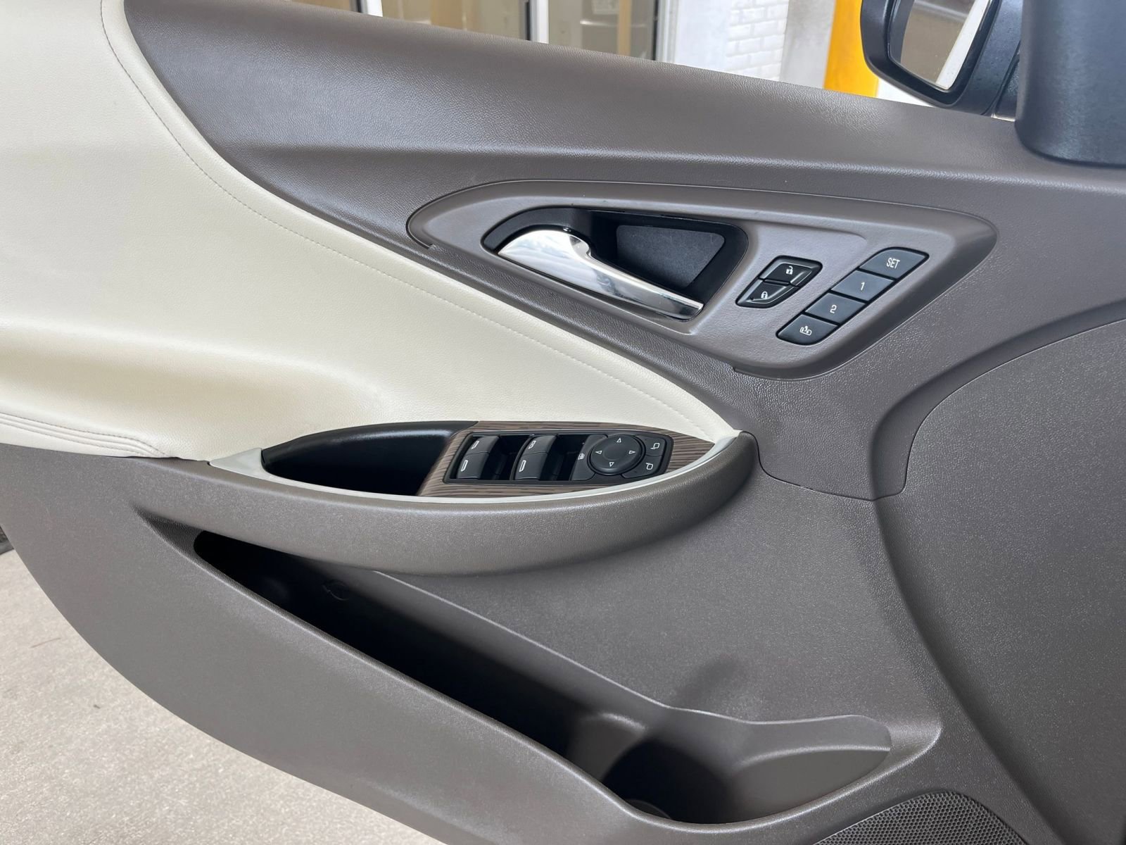 Thumbnail: 2024 Chevrolet Malibu - 20