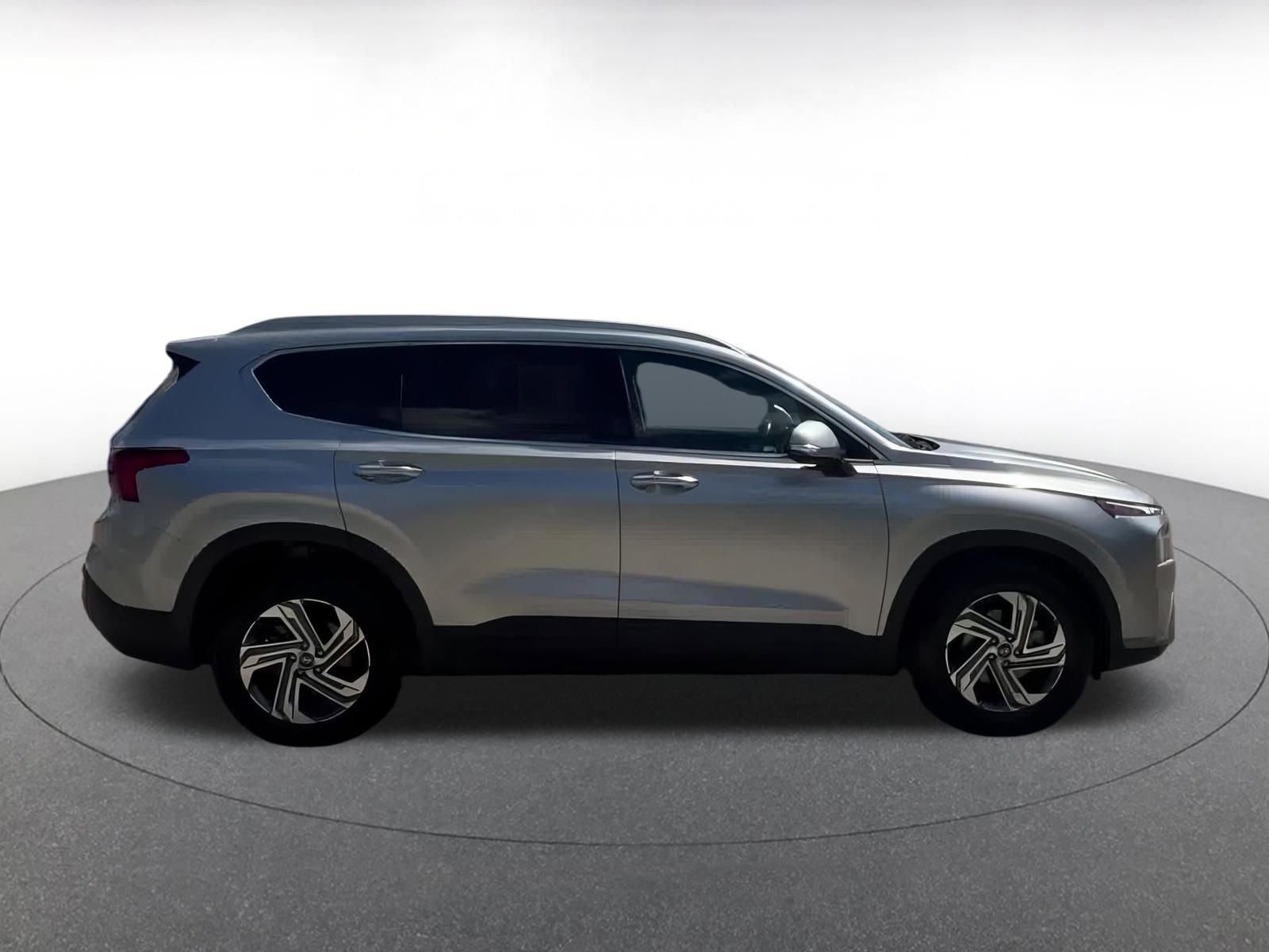 Thumbnail: 2023 Hyundai Santa Fe - 16