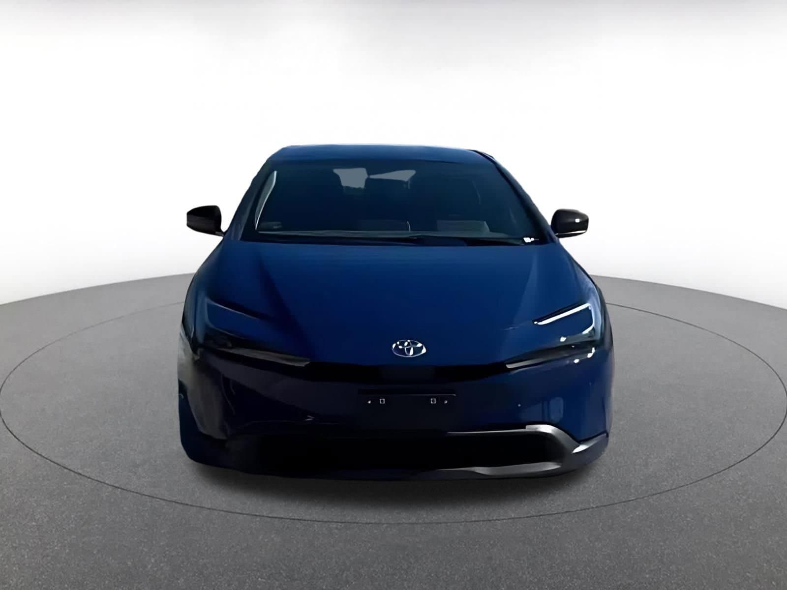 Thumbnail: 2025 Toyota Prius - 2