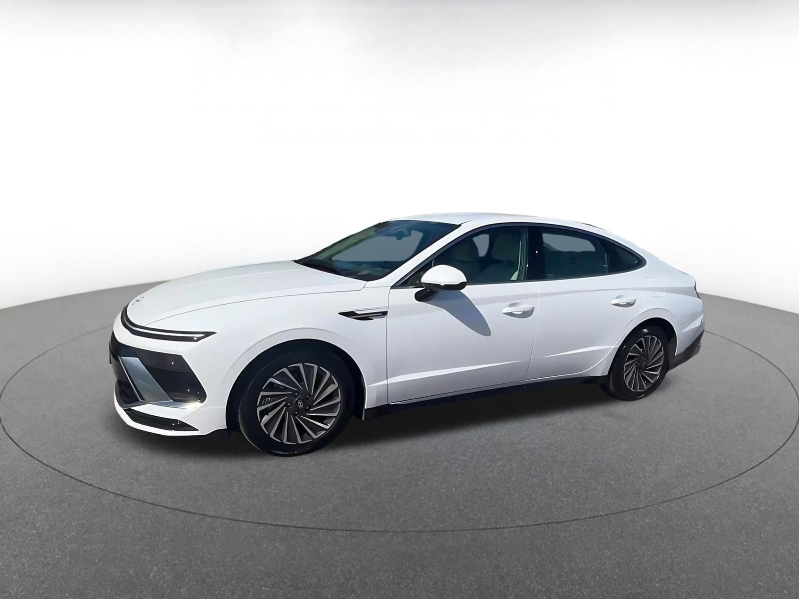 Thumbnail: 2025 Hyundai Sonata - 10