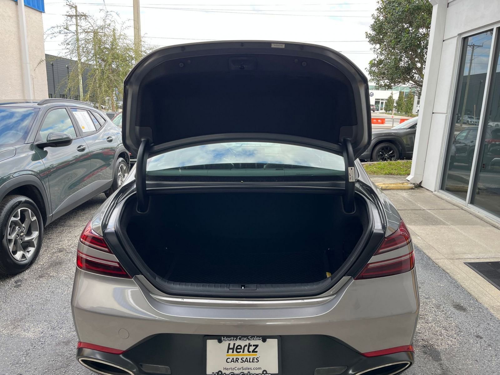 Thumbnail: 2025 Genesis G70 - 31