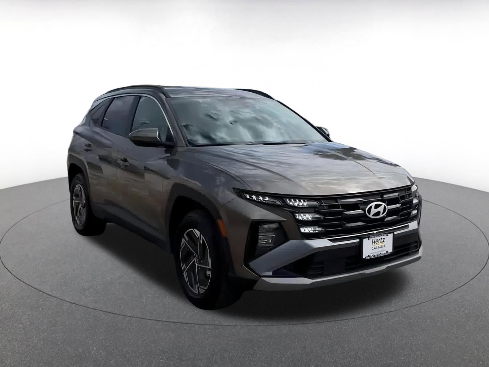 Thumbnail: 2025 Hyundai Tucson - 3