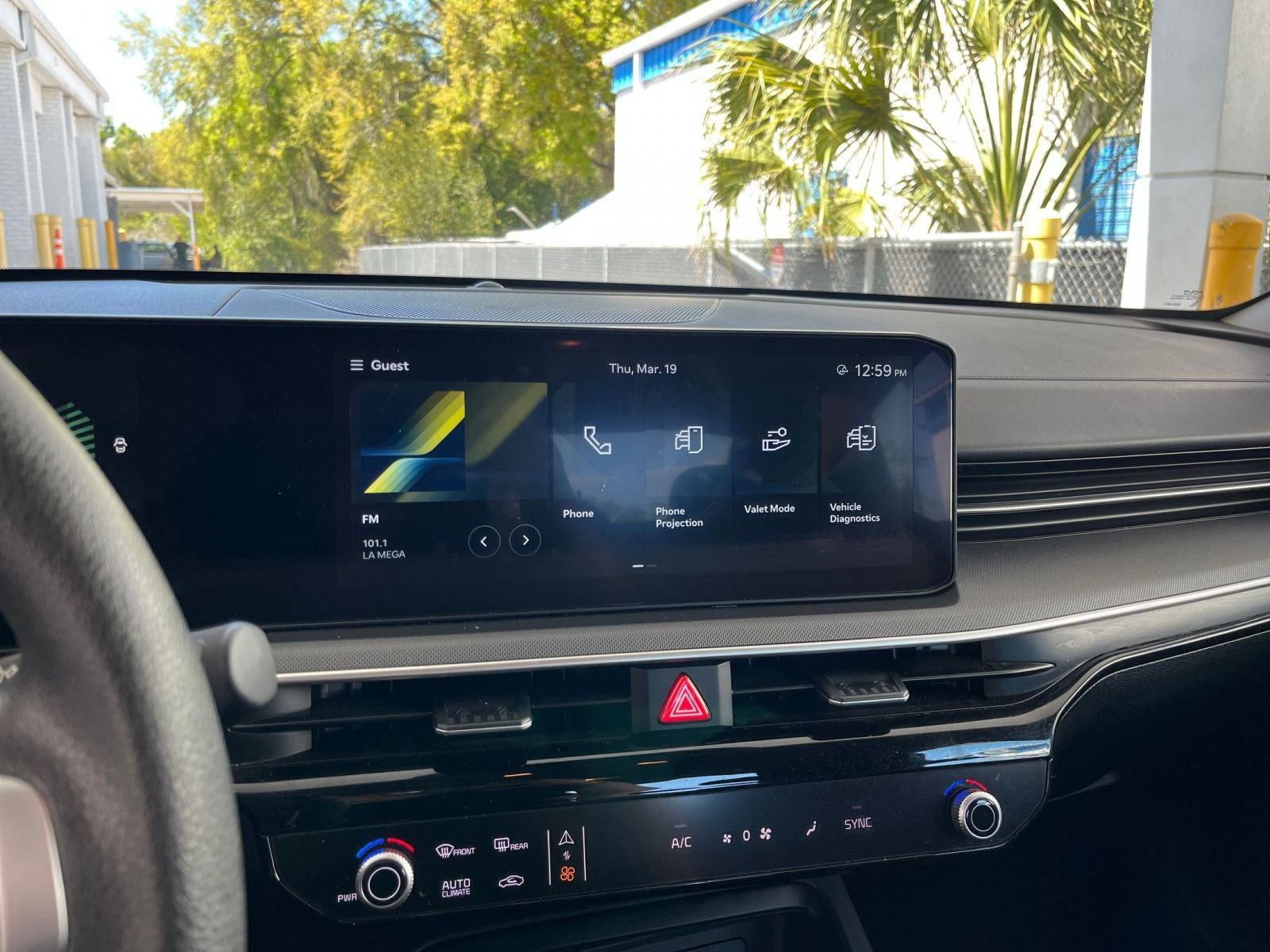 Thumbnail: 2025 Kia K5 - 20