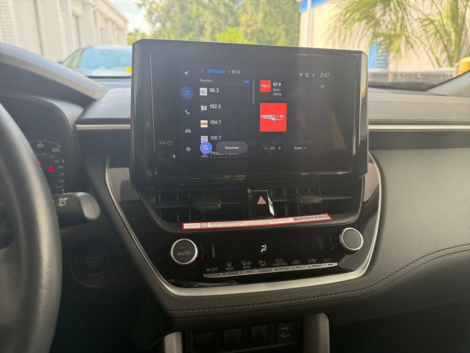 Thumbnail: 2025 Toyota Corolla Cross - 21