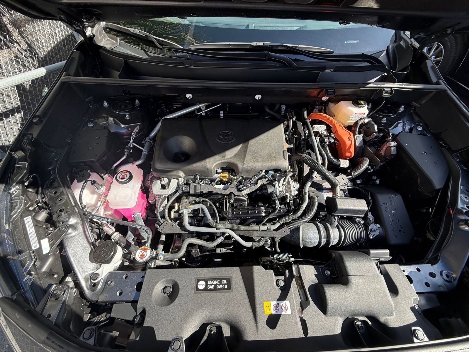 Thumbnail: 2025 Toyota RAV4 - 32